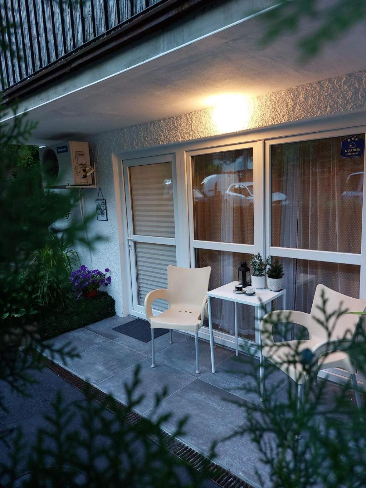 Bowler Hat Apartment Bělehrad Exteriér fotografie